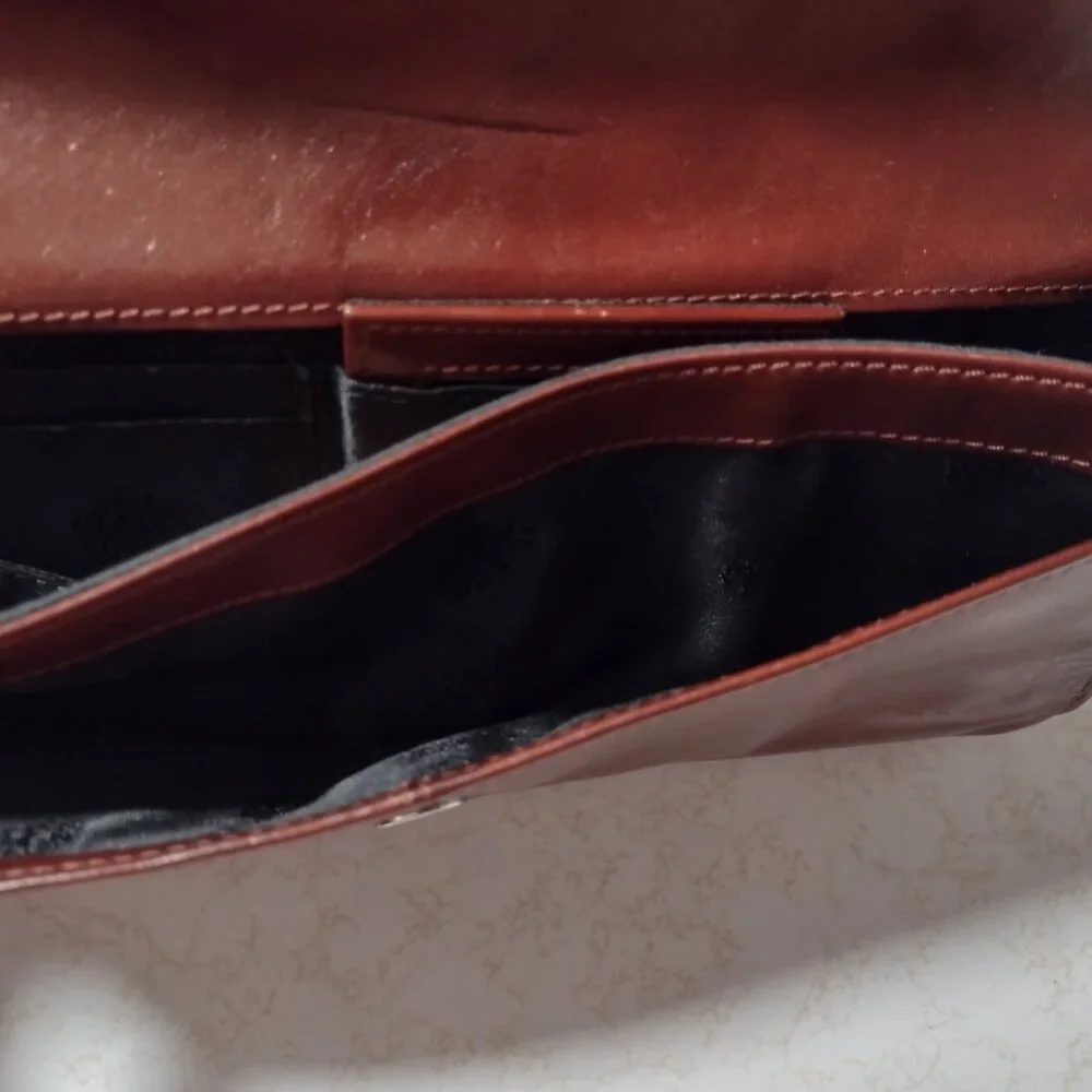 Rare Bosca Leather Cordovan Clutch, Made in Italy - Picture 8 of 15